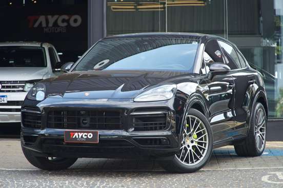 PORSCHE-CAYENNE-2023