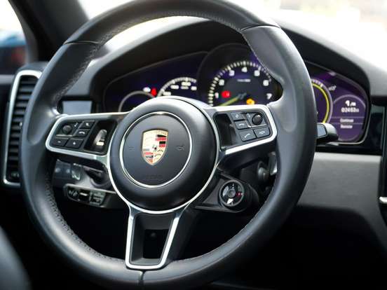 PORSCHE-CAYENNE-3.0 V6 E-HYBRID COUPÉ PLATINUM EDITION AWD TIPTRONIC S PORSCHE-CAYENNE-2023