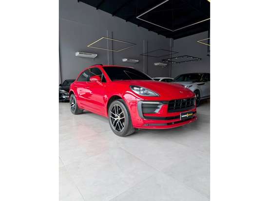 PORSCHE-MACAN-2022