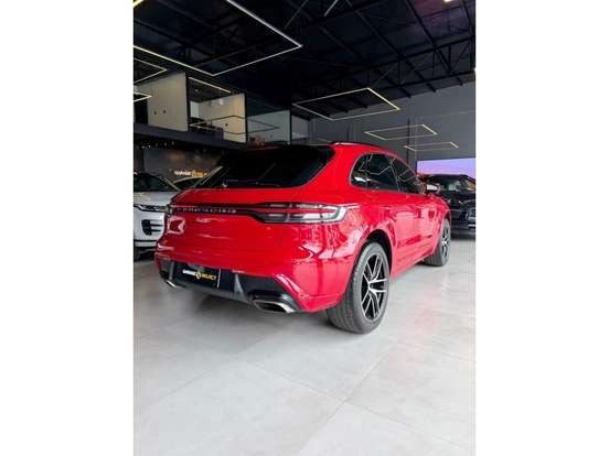 PORSCHE-MACAN-2022