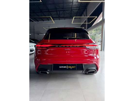 PORSCHE-MACAN-2022