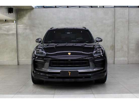 PORSCHE-MACAN-2023