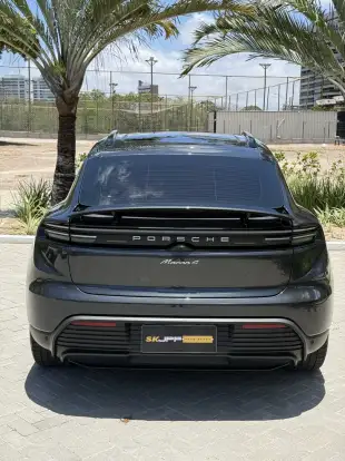 PORSCHE-MACAN-2025