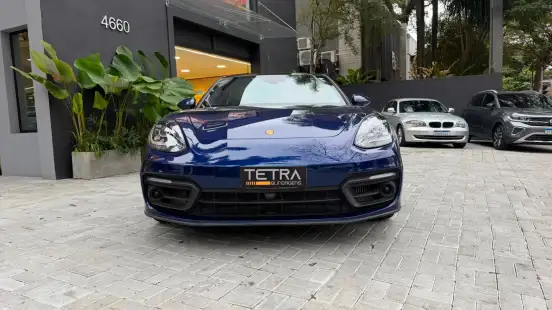 PORSCHE-PANAMERA-2023