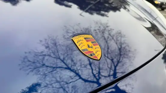 PORSCHE-PANAMERA-2023