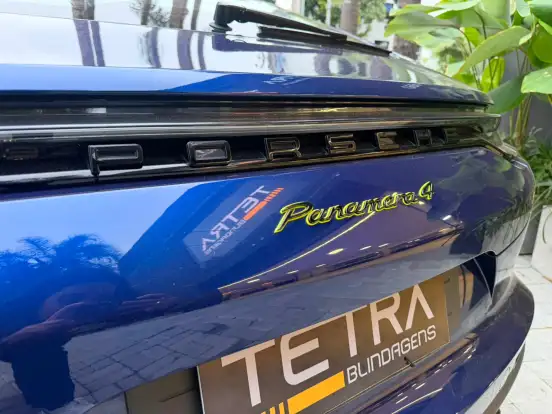 PORSCHE-PANAMERA-2023