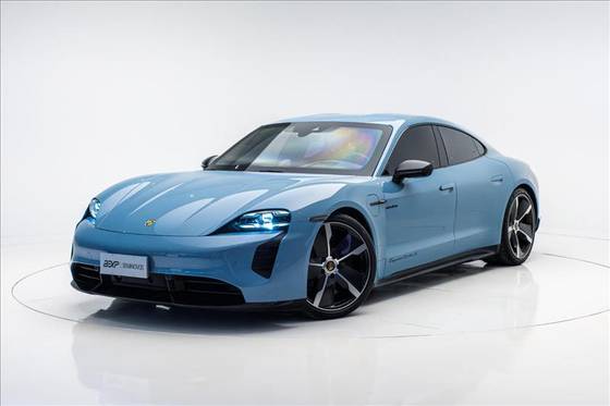 Porsche Taycan Turbo S Elétrico