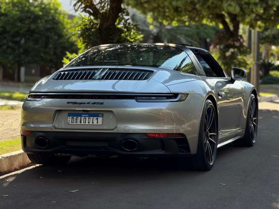 PORSCHE-911-2022