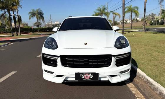 Porsche Cayenne 3.6 GTS 4X4 V6 24V Gasolina 4P Tiptronic