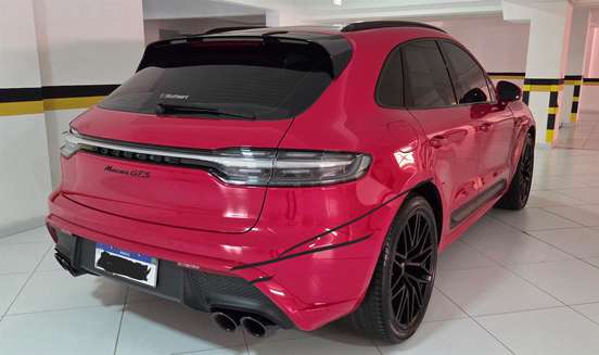 PORSCHE-MACAN-2021