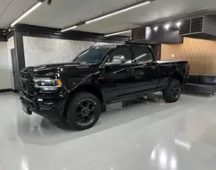 RAM 3500 6.7 I6 TURBO DIESEL LARAMIE NIGHT EDITION CD 4X4 AUTOMÁTICO RAM 3500 6.7 I6 TURBO DIESEL LARAMIE NIGHT EDITION CD 4X4 AUTOMÁTICO