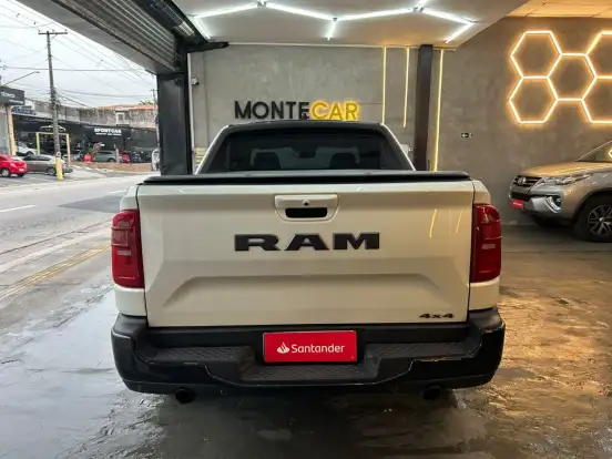 RAM-RAMPAGE-2.0 HURRICANE 4 TURBO GASOLINA R/T 4X4 AUTOMÁTICO RAM-RAMPAGE-2024