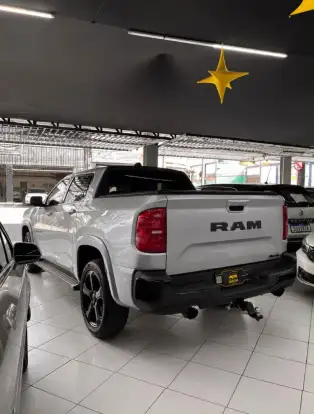 RAM-RAMPAGE-2.0 HURRICANE 4 TURBO GASOLINA R/T 4X4 AUTOMÁTICO RAM-RAMPAGE-2023