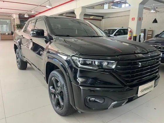 RAM RAMPAGE 2.0 HURRICANE 4 TURBO GASOLINA R/T 4X4 AUTOMÁTICO