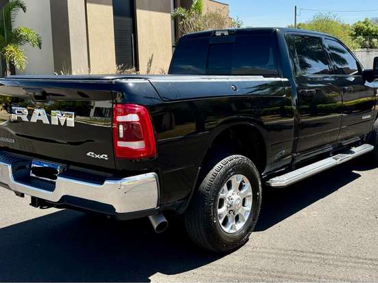 RAM-2500-6.7 I6 TURBO DIESEL LARAMIE CD 4X4 AUTOMÁTICO RAM-2500-2023
