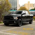 RAM CLASSIC 5.7 V8 GASOLINA LARAMIE NIGHT EDITION CD 4X4 AUTOMÁTICO RAM CLASSIC 5.7 V8 GASOLINA LARAMIE NIGHT EDITION CD 4X4 AUTOMÁTICO