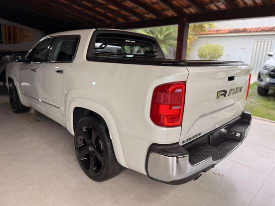 RAM-RAMPAGE-2.0 HURRICANE 4 TURBO GASOLINA LARAMIE 4X4 AUTOMÁTICO RAM-RAMPAGE-2023