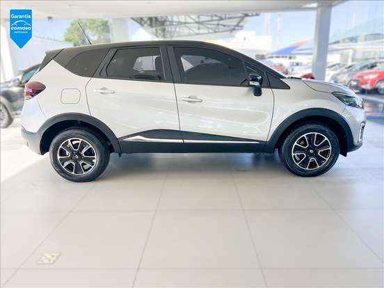 RENAULT-CAPTUR-2020