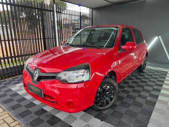 RENAULT-CLIO-2015