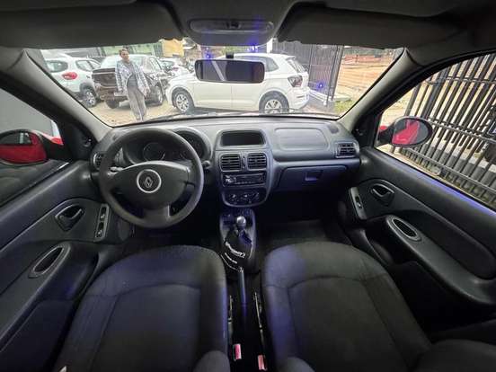 RENAULT-CLIO-1.0 EXPRESSION 16V FLEX 4P MANUAL RENAULT-CLIO-2015