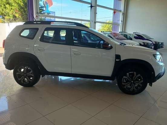 RENAULT-DUSTER-2024