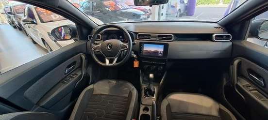 RENAULT-DUSTER-2025