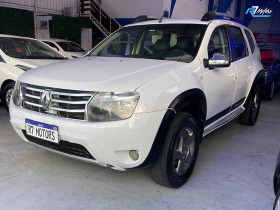 RENAULT DUSTER 2.0 DYNAMIQUE 4X2 16V FLEX 4P AUTOMÁTICO