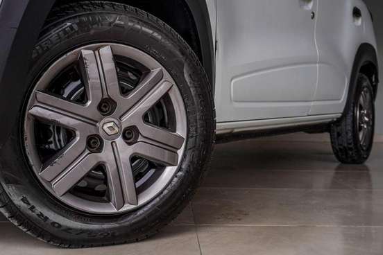 RENAULT-KWID-1.0 12V SCE FLEX INTENSE MANUAL RENAULT-KWID-2022