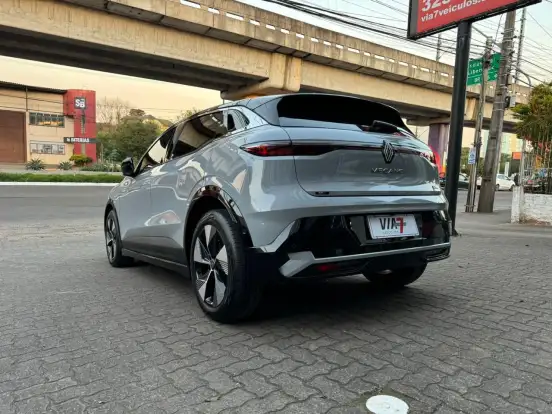 RENAULT-MEGANE-60 KW ELÉTRICO E-TECH EV60 RENAULT-MEGANE-2023