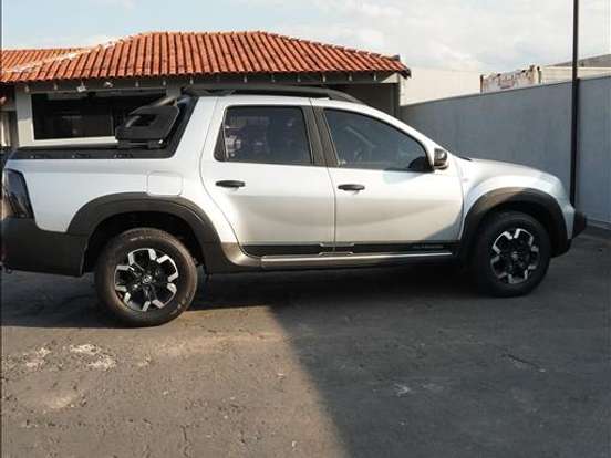 RENAULT-OROCH-1.3 TCE FLEX OUTSIDER X-TRONIC RENAULT-OROCH-2022