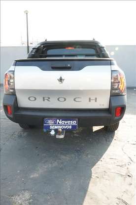 RENAULT-OROCH-2022