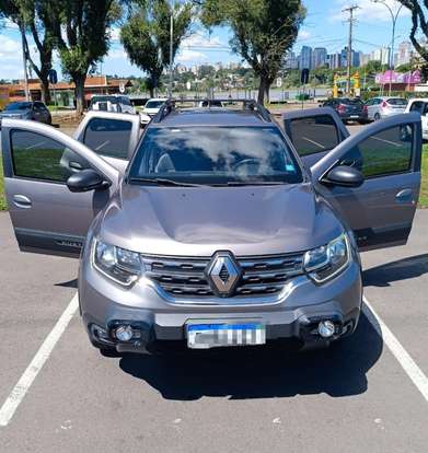 RENAULT-DUSTER-2021