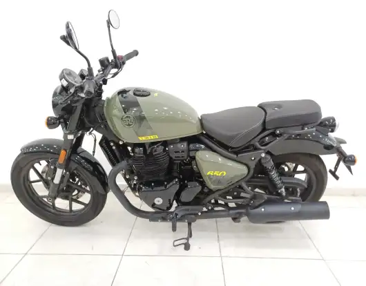 ROYAL ENFIELD-SHOTGUN 650 DRILL GREEN-2026