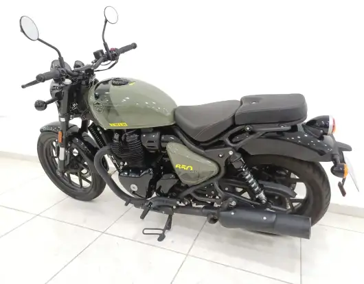 ROYAL ENFIELD-SHOTGUN 650 DRILL GREEN ROYAL ENFIELD-SHOTGUN 650 DRILL GREEN-2026