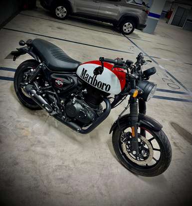 ROYAL ENFIELD-HUNTER 350-2025