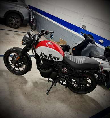 ROYAL ENFIELD-HUNTER 350-2025