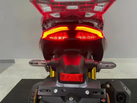 SHINERAY-URBAN 150 EFI-2026