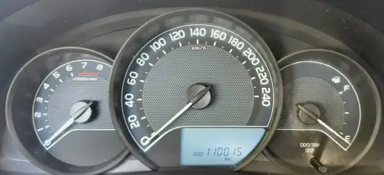 TOYOTA-COROLLA-2016