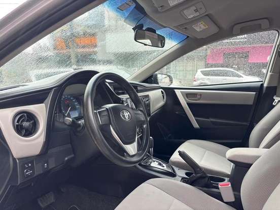 TOYOTA-COROLLA-2018