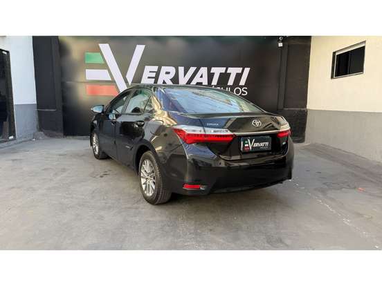 TOYOTA-COROLLA-1.8 GLI 16V FLEX 4P AUTOMÁTICO TOYOTA-COROLLA-2017