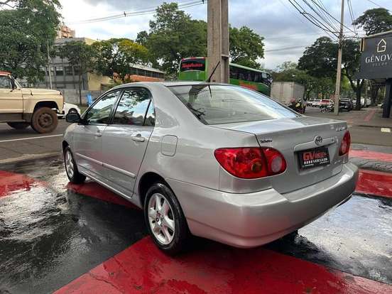 TOYOTA-COROLLA-1.8 SE-G 16V GASOLINA 4P AUTOMÁTICO TOYOTA-COROLLA-2003