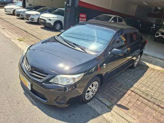 TOYOTA-COROLLA-2012