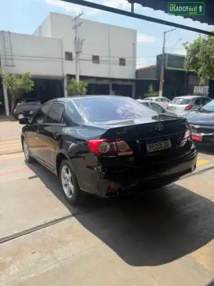 TOYOTA-COROLLA-2011
