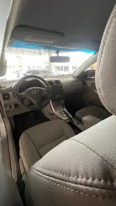TOYOTA-COROLLA-2010