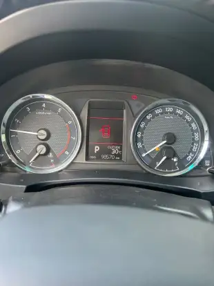 TOYOTA-COROLLA-2015