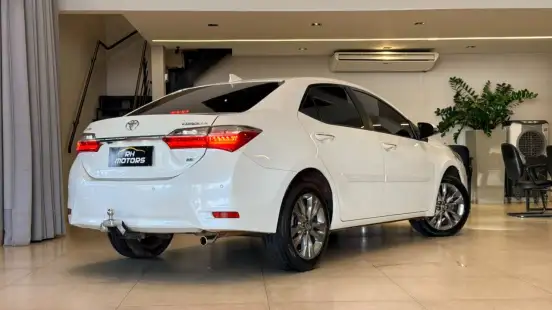 TOYOTA-COROLLA-2019