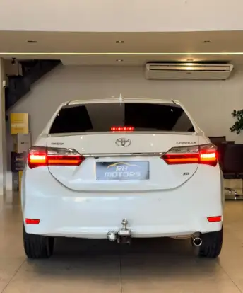 TOYOTA-COROLLA-2019