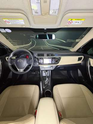 TOYOTA-COROLLA-2015
