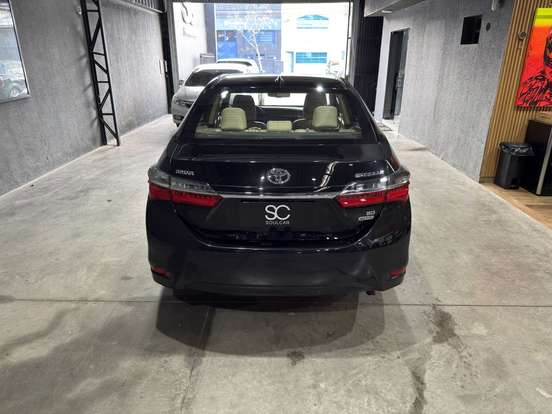 TOYOTA-COROLLA-2017