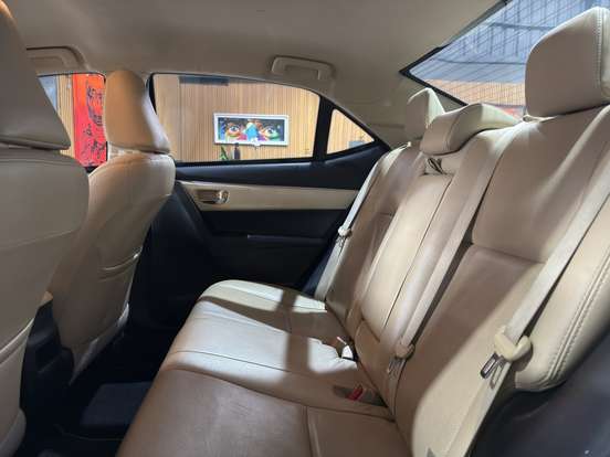TOYOTA-COROLLA-2.0 ALTIS 16V FLEX 4P AUTOMÁTICO TOYOTA-COROLLA-2017